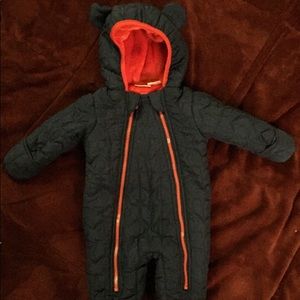 NWOT infant winter suit, was too big to wear.